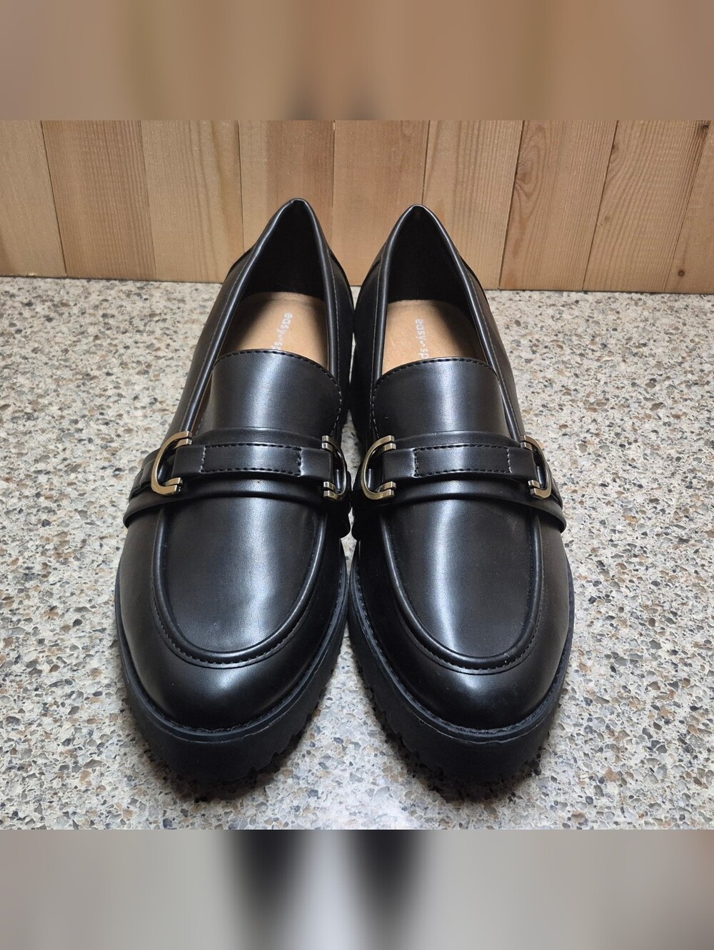 Easy Spirit Magdala Black Loafers Women's Size 12M Lug Sole Horsebit Comfort